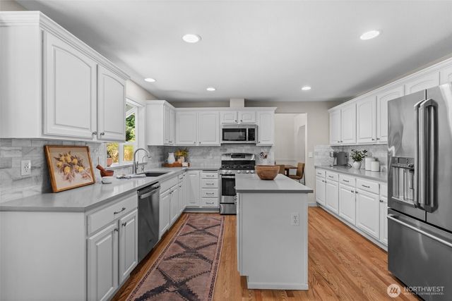 1805 44th Street Ct NW, Gig Harbor, WA 98335