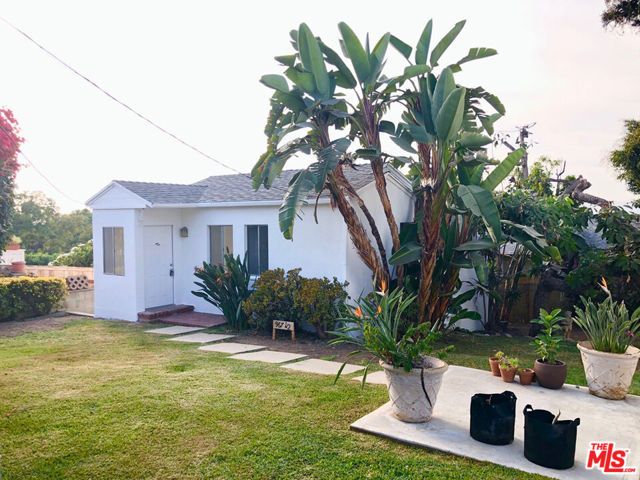 967 Lucile Avenue, Los Angeles, CA 90026