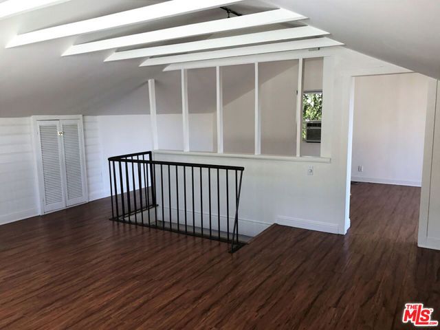 967 Lucile Avenue, Los Angeles, CA 90026