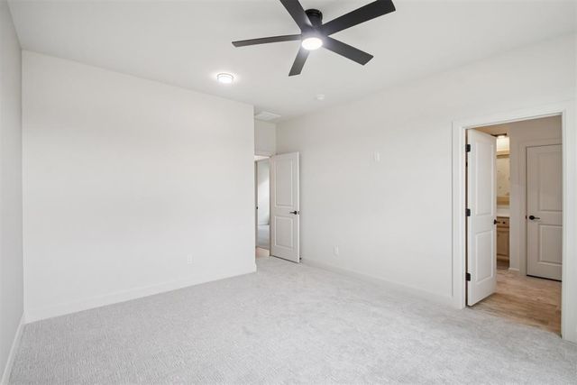 2039 Turtle Creek Way, Norman, OK 73071