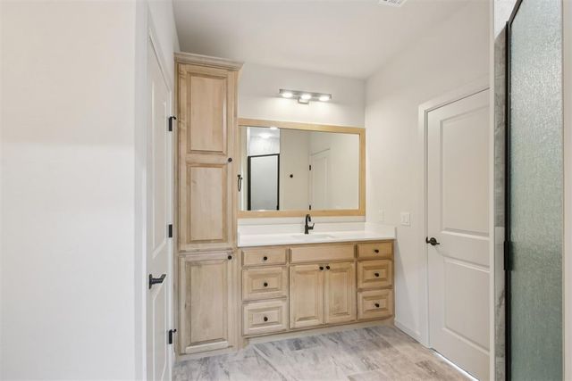 2039 Turtle Creek Way, Norman, OK 73071