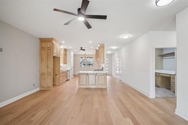 2039 Turtle Creek Way, Norman, OK 73071