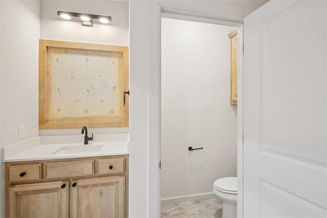 2039 Turtle Creek Way, Norman, OK 73071