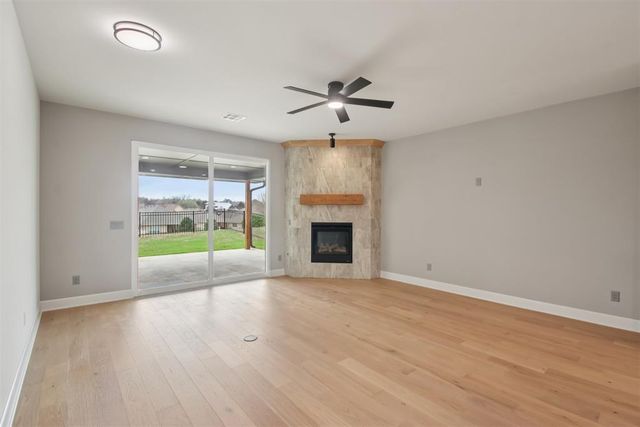 2039 Turtle Creek Way, Norman, OK 73071