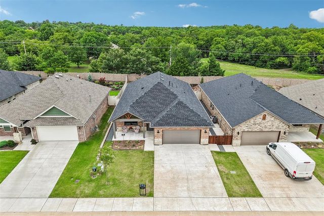 2039 Turtle Creek Way, Norman, OK 73071