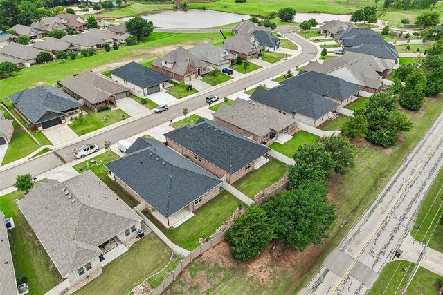 2039 Turtle Creek Way, Norman, OK 73071