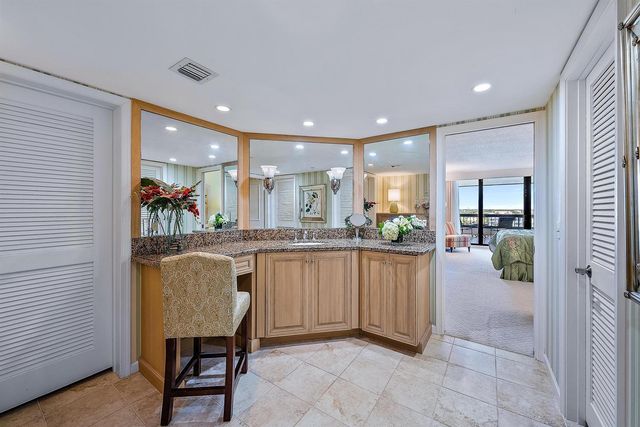 19750 S Beach Road 6050, Jupiter, FL 33469