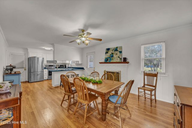 214 Longstreet Drive, Wilmington, NC 28412