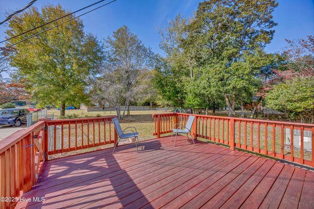 214 Longstreet Drive, Wilmington, NC 28412