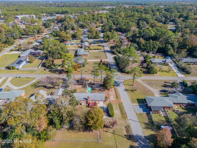 214 Longstreet Drive, Wilmington, NC 28412