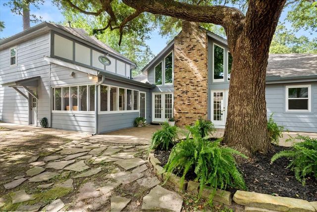 2106 Thousand Pines Drive, Houston, TX 77339
