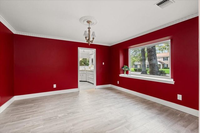 2106 Thousand Pines Drive, Houston, TX 77339