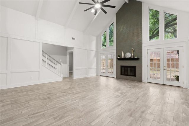 2106 Thousand Pines Drive, Houston, TX 77339