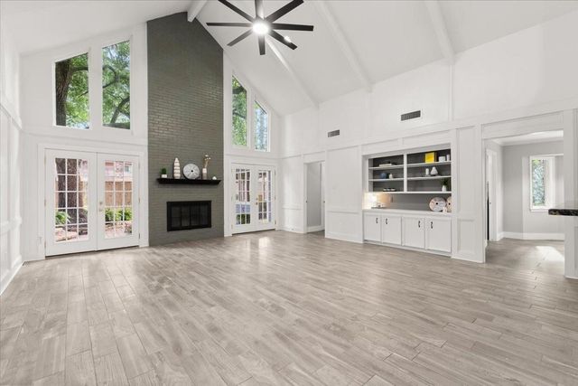 2106 Thousand Pines Drive, Houston, TX 77339