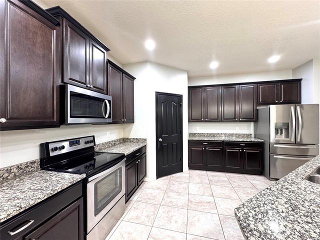 11860 THATCHER AVENUE, Orlando, FL 32836