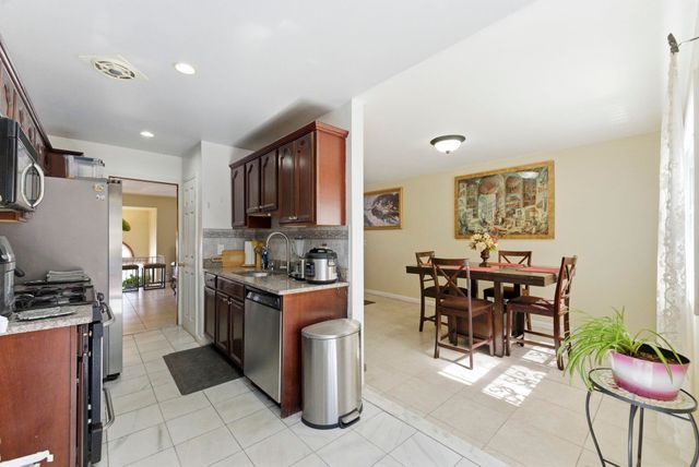 3509 CHARLES CT, North Bergen, NJ 07047