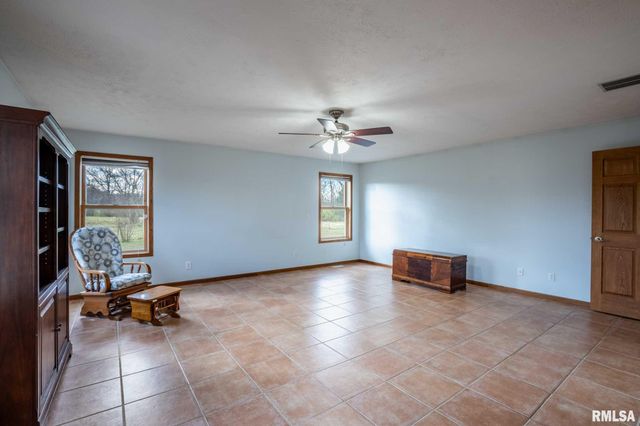 450 Clark School Road, Desoto, IL 62924