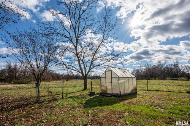 450 Clark School Road, Desoto, IL 62924