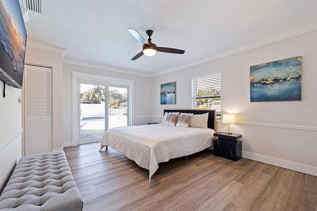 5802 BAY PINES LAKES BOULEVARD, St Petersburg, FL 33702