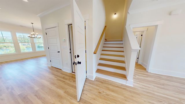 693 W Oak Circle, Myrtle Beach, SC 29588