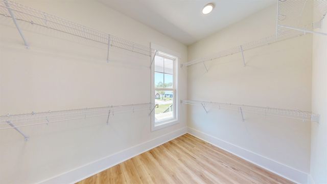 693 W Oak Circle, Myrtle Beach, SC 29588