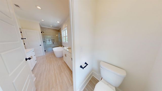 693 W Oak Circle, Myrtle Beach, SC 29588