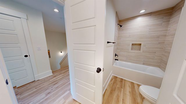 693 W Oak Circle, Myrtle Beach, SC 29588