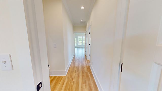 693 W Oak Circle, Myrtle Beach, SC 29588