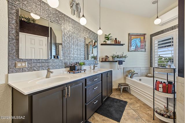 3960 W El Camino Del Cerro, Tucson, AZ 85745