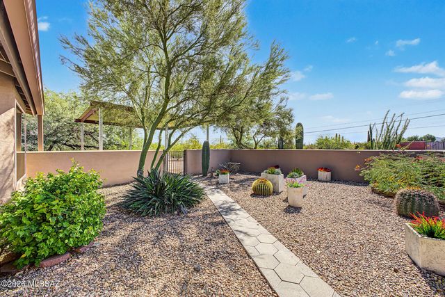 3960 W El Camino Del Cerro, Tucson, AZ 85745