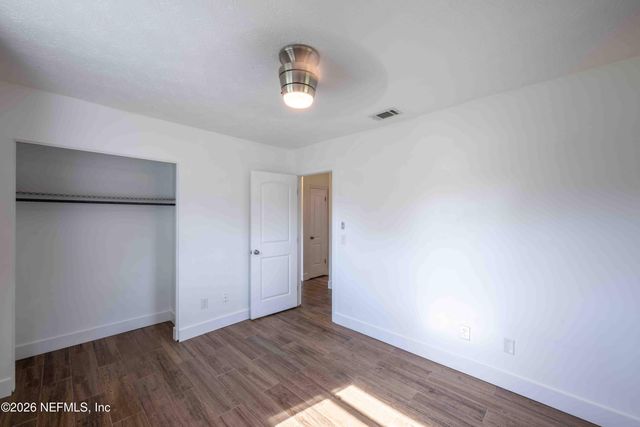 7880 RONDEAU Drive E, Jacksonville, FL 32217