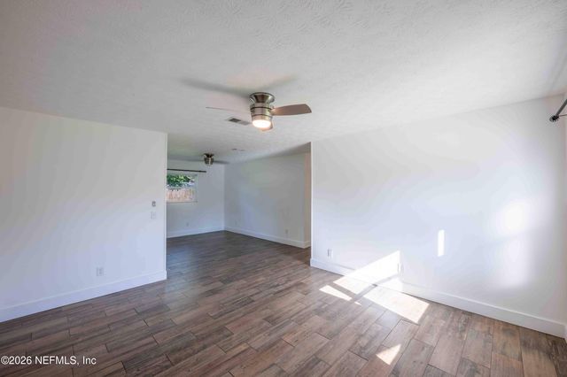 7880 RONDEAU Drive E, Jacksonville, FL 32217