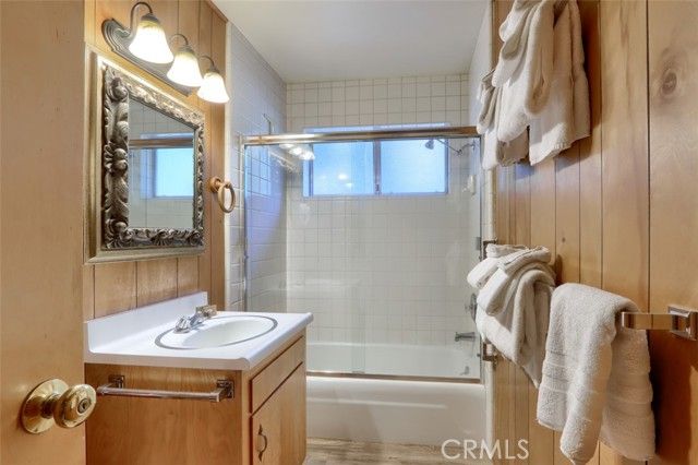 8067 Chilnualna Falls Road, Wawona, CA 95389