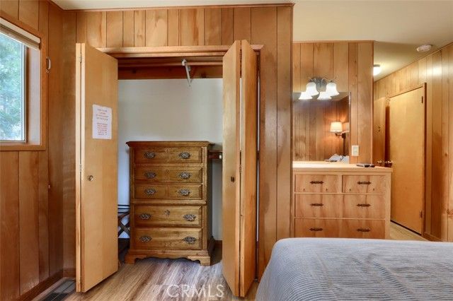 8067 Chilnualna Falls Road, Wawona, CA 95389