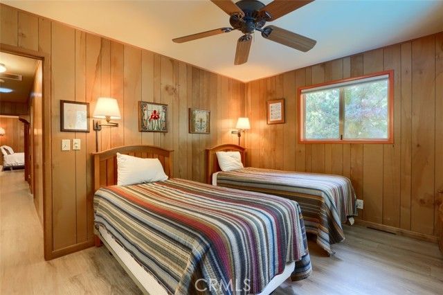 8067 Chilnualna Falls Road, Wawona, CA 95389