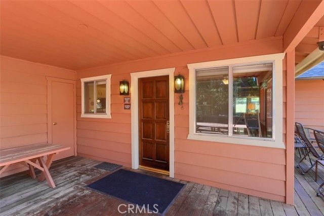 8067 Chilnualna Falls Road, Wawona, CA 95389