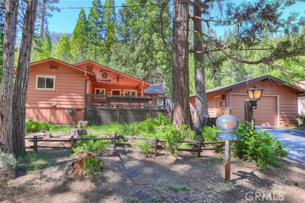 8067 Chilnualna Falls Road, Wawona, CA 95389