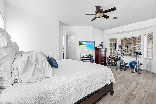 6451 River Club CT, North Fort Myers, FL 33917