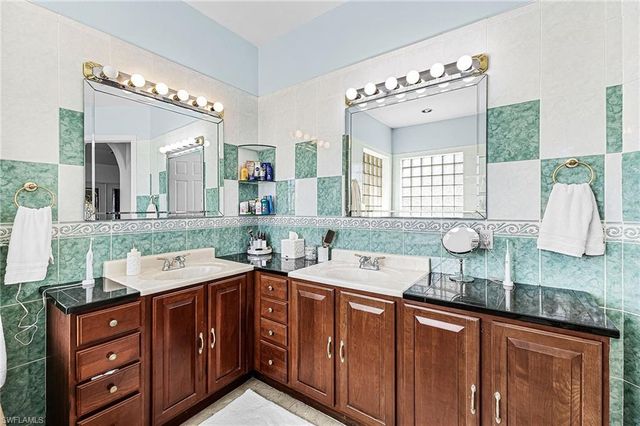 6451 River Club CT, North Fort Myers, FL 33917