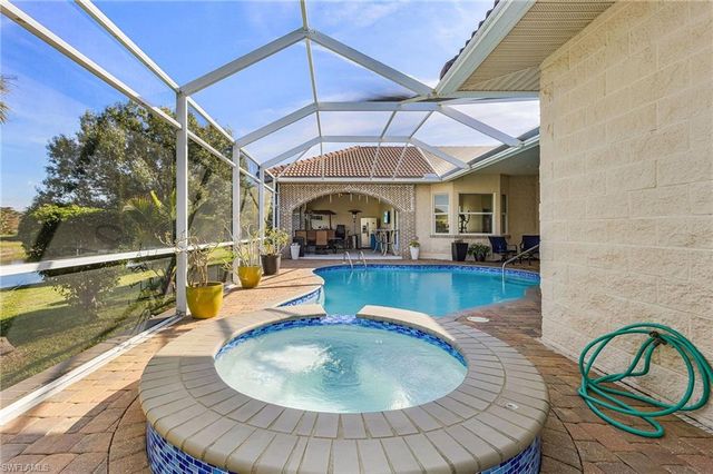 6451 River Club CT, North Fort Myers, FL 33917