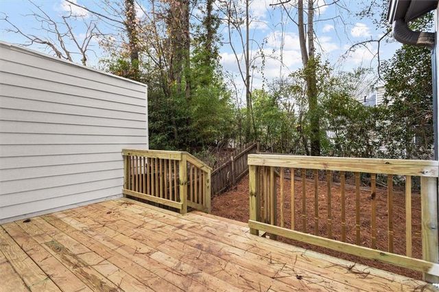 1777 TWIN BROOKS SE Drive, Marietta, GA 30067