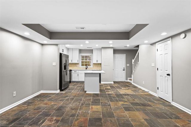 1777 TWIN BROOKS SE Drive, Marietta, GA 30067