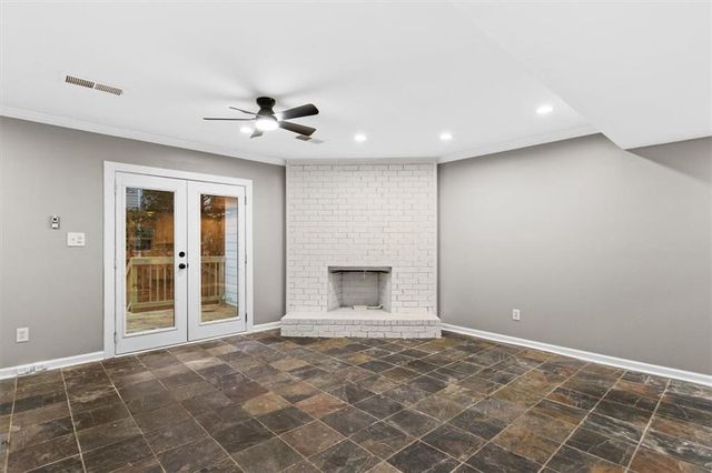 1777 TWIN BROOKS SE Drive, Marietta, GA 30067