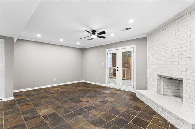 1777 TWIN BROOKS SE Drive, Marietta, GA 30067