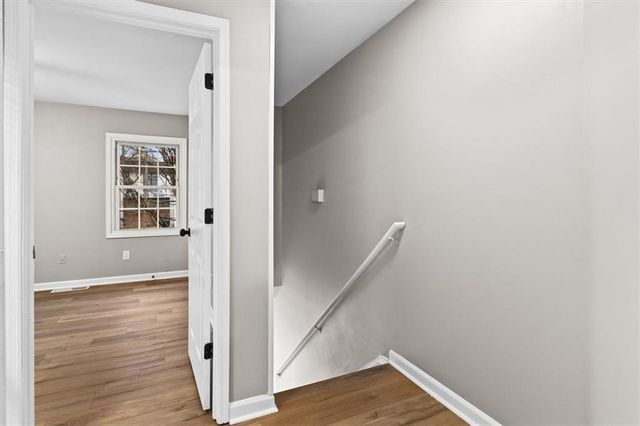 1777 TWIN BROOKS SE Drive, Marietta, GA 30067