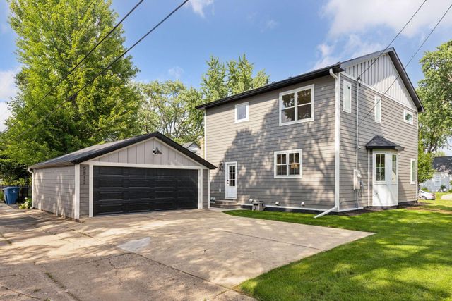 5812 Knox Avenue S, Minneapolis, MN 55419