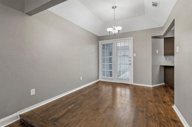 814 Custer Street, Arlington, TX 76014