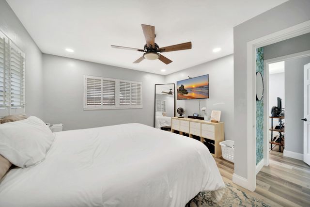 831 NW 39th Street, Oakland Park, FL 33309