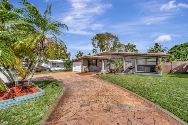 831 NW 39th Street, Oakland Park, FL 33309