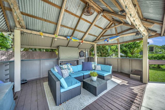 831 NW 39th Street, Oakland Park, FL 33309